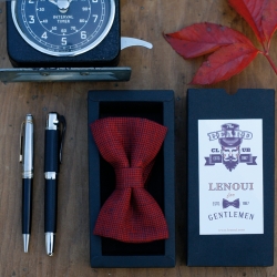 Muszka lniana czerwona kratka 